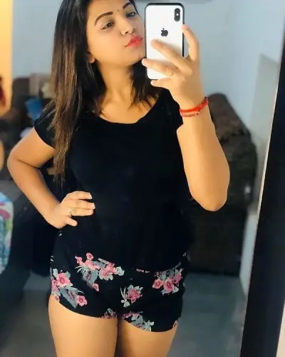 Uguem Escorts